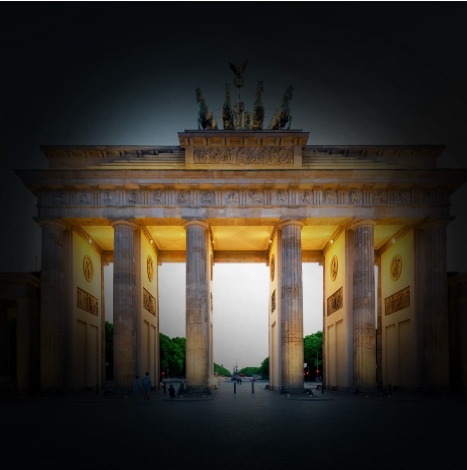 Brandenburger Tor mit dunkler Vignette.